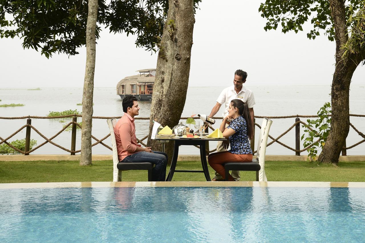 The Zuri Kumarakom Kerala Resort & Spa Εξωτερικό φωτογραφία